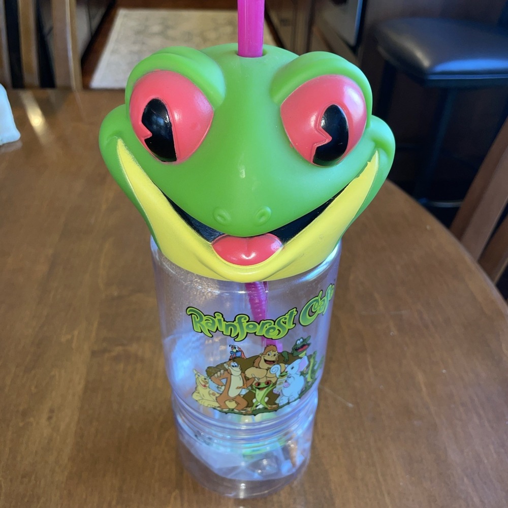 Rainforest Cafe‎ Tree Frog 3D Head Travel Water Bottle & Snack Souvenir With Toy